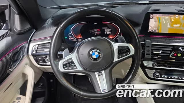 2020 BMW 5Series (G30) 520d M Sport Package Plus Sold VIN WBAJF3102LWW81618 – photo 12 2020 BMW 5Series (G30) 520d M Sport Package Plus Sold VIN WBAJF3102LWW81618 – photo 12