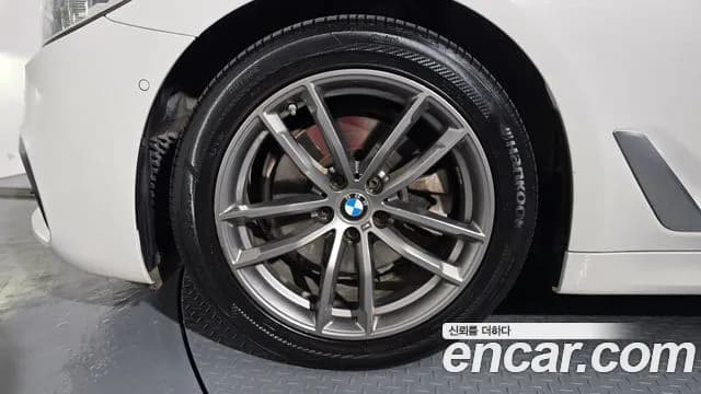 2019 BMW 5 Series (G30) 520d M Sport Package Plus Sold VIN WBAJF3103KBJ09222 – photo 26 2019 BMW 5 Series (G30) 520d M Sport Package Plus Sold VIN WBAJF3103KBJ09222 – photo 26