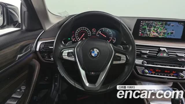 2019 BMW 5Series (G30) 520d Luxury Plus Sold VIN WBAJF3107KWW43543 – photo 14 2019 BMW 5Series (G30) 520d Luxury Plus Sold VIN WBAJF3107KWW43543 – photo 14