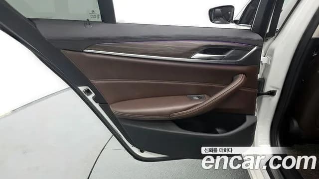 2020 BMW 5Series (G30) 520d Luxury Plus Sold VIN WBAJF3108LCE24502 – photo 23 2020 BMW 5Series (G30) 520d Luxury Plus Sold VIN WBAJF3108LCE24502 – photo 23