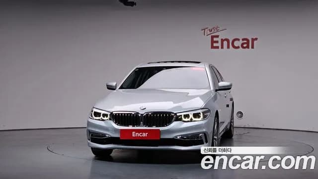 2018 BMW 5Series (G30) 520i Luxury Sold VIN WBAJK7100JBP72359 – exterior detail 2018 BMW 5Series (G30) 520i Luxury Sold VIN WBAJK7100JBP72359 – exterior detail