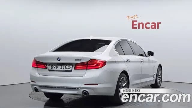 2018 BMW 5Series (G30) 520i Luxury Sold VIN WBAJK7100JBP73172 – photo 12 2018 BMW 5Series (G30) 520i Luxury Sold VIN WBAJK7100JBP73172 – photo 12
