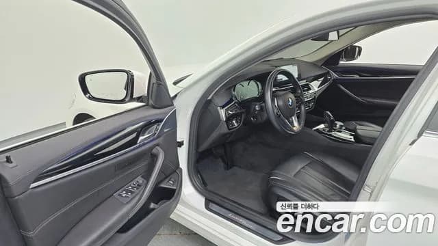 2018 BMW 5 Series (G30) 520i Luxury Sold VIN WBAJK7102JBH23750 – undercarriage 2018 BMW 5 Series (G30) 520i Luxury Sold VIN WBAJK7102JBH23750 – undercarriage
