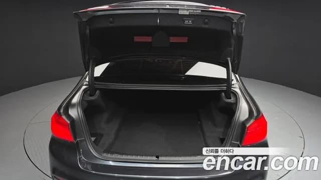 2018 BMW 5Series (G30) 520i Luxury Sold VIN WBAJK7105JBP70560 – dashboard 2018 BMW 5Series (G30) 520i Luxury Sold VIN WBAJK7105JBP70560 – dashboard