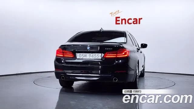 2019 BMW 5 Series (G30) 520i Luxury Sold VIN WBAJK7106KBP75087 – dashboard 2019 BMW 5 Series (G30) 520i Luxury Sold VIN WBAJK7106KBP75087 – dashboard