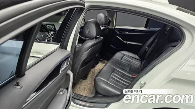 2018 BMW 5Series (G30) 520i Luxury Sold VIN WBAJK7108JBP71427 – photo 15 2018 BMW 5Series (G30) 520i Luxury Sold VIN WBAJK7108JBP71427 – photo 15