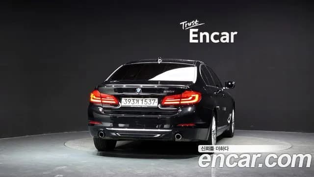 2020 BMW 5 Series (G30) 520i Luxury Sold VIN WBAJK9100LCD07057 – exterior detail 2020 BMW 5 Series (G30) 520i Luxury Sold VIN WBAJK9100LCD07057 – exterior detail