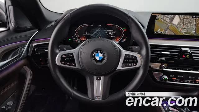 2020 BMW 5Series (G30) 520i M Sport Sold VIN WBAJK9102LCE73516 – front exterior 2020 BMW 5Series (G30) 520i M Sport Sold VIN WBAJK9102LCE73516 – front exterior