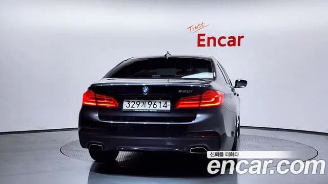 2020 BMW 5Series (G30) 520i M Sport Sold VIN WBAJK9102LCE73516 – photo 18 2020 BMW 5Series (G30) 520i M Sport Sold VIN WBAJK9102LCE73516 – photo 18