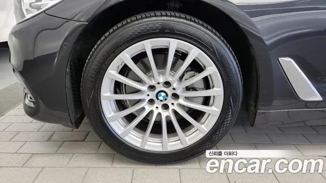 2020 BMW 5Series (G30) 520i Luxury Sold VIN WBAJK9103LCD30655 – photo 27 2020 BMW 5Series (G30) 520i Luxury Sold VIN WBAJK9103LCD30655 – photo 27