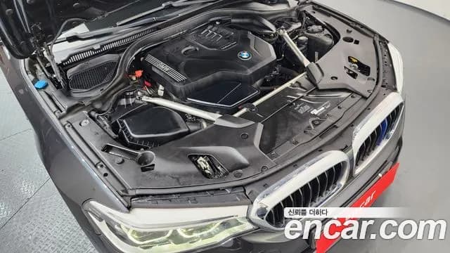 2020 BMW 5Series (G30) 520i M Sport Sold VIN WBAJK9103LCE84038 – photo 16 2020 BMW 5Series (G30) 520i M Sport Sold VIN WBAJK9103LCE84038 – photo 16