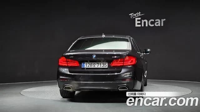 2020 BMW 5Series (G30) 520i M Sport Sold VIN WBAJK9104LCE83948 – interior seats 2020 BMW 5Series (G30) 520i M Sport Sold VIN WBAJK9104LCE83948 – interior seats