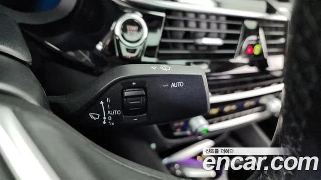 2020 BMW 5 Series (G30) 520i Luxury Sold VIN WBAJK9106LCE10418 – rear exterior 2020 BMW 5 Series (G30) 520i Luxury Sold VIN WBAJK9106LCE10418 – rear exterior