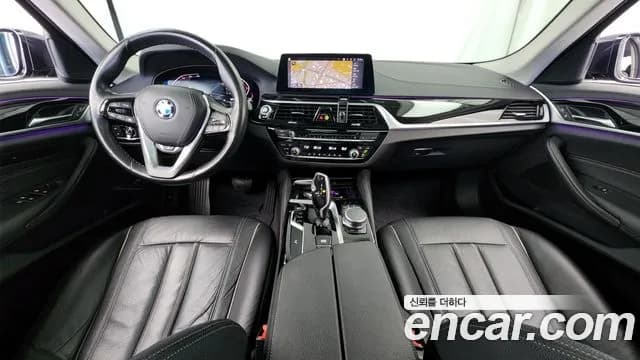 2020 BMW 5 Series (G30) 520i Luxury Sold VIN WBAJK9106LCE10418 – exterior detail 2020 BMW 5 Series (G30) 520i Luxury Sold VIN WBAJK9106LCE10418 – exterior detail