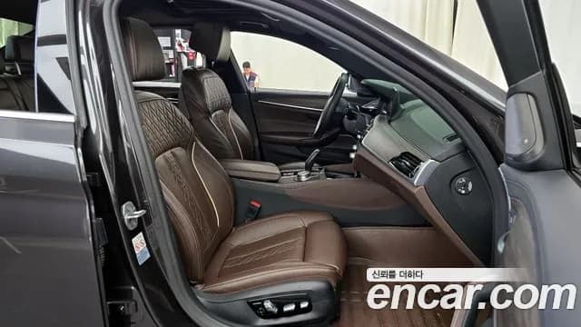 2020 BMW 5Series (G30) 520i M Sport Sold VIN WBAJK910XLCE84053 – photo 21 2020 BMW 5Series (G30) 520i M Sport Sold VIN WBAJK910XLCE84053 – photo 21