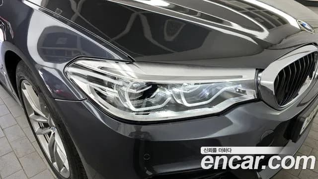 2020 BMW 5Series (G30) 520i M Sport Sold VIN WBAJK910XLCE84053 – photo 24 2020 BMW 5Series (G30) 520i M Sport Sold VIN WBAJK910XLCE84053 – photo 24