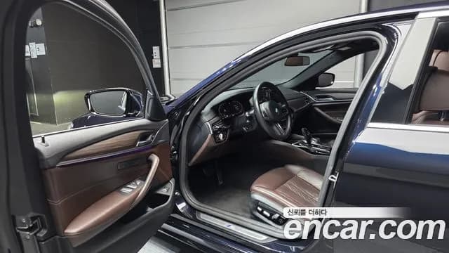 2020 BMW 5Series (G30) 530i M Sport Package Plus Sold VIN WBAJR5100LWW75089 – front exterior 2020 BMW 5Series (G30) 530i M Sport Package Plus Sold VIN WBAJR5100LWW75089 – front exterior
