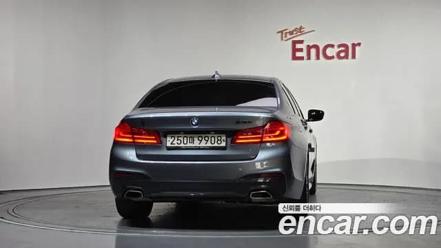 2020 BMW 5Series (G30) 530i M Sport Package Plus Sold VIN WBAJR5104LWW73684 – photo 19 2020 BMW 5Series (G30) 530i M Sport Package Plus Sold VIN WBAJR5104LWW73684 – photo 19