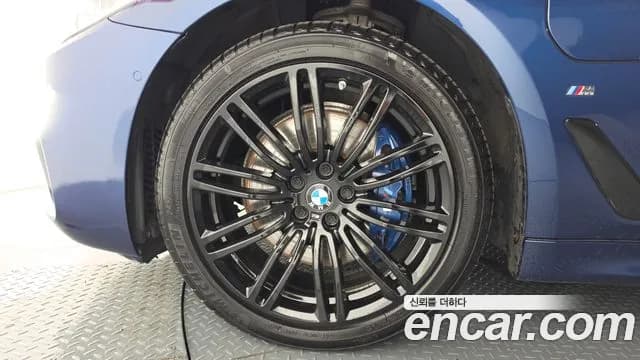 2020 BMW 5Series (G30) 530e M Sport Sold VIN WBAJS9102LCE68509 – rear exterior 2020 BMW 5Series (G30) 530e M Sport Sold VIN WBAJS9102LCE68509 – rear exterior