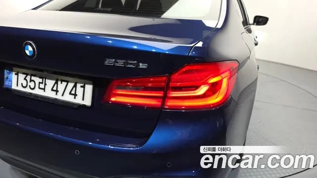 2020 BMW 5Series (G30) 530e M Sport Sold VIN WBAJS9102LCE68509 – photo 12 2020 BMW 5Series (G30) 530e M Sport Sold VIN WBAJS9102LCE68509 – photo 12