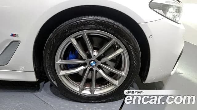 2020 BMW 5 Series (G30) 530e M Sport Sold VIN WBAJS9107LCE11772 – photo 12 2020 BMW 5 Series (G30) 530e M Sport Sold VIN WBAJS9107LCE11772 – photo 12
