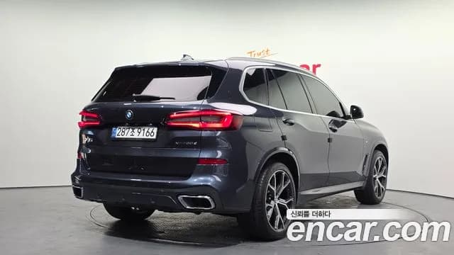 2022 BMW X5 (G05) xDrive 30d M Sport Sold VIN WBAJU8100N9K86891 – rear exterior 2022 BMW X5 (G05) xDrive 30d M Sport Sold VIN WBAJU8100N9K86891 – rear exterior