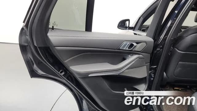 2021 BMW X5 (G05) xDrive 30d M Sport Sold VIN WBAJU8101M9D17132 – side profile 2021 BMW X5 (G05) xDrive 30d M Sport Sold VIN WBAJU8101M9D17132 – side profile