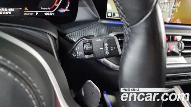 2021 BMW X5 (G05) xDrive 30d M Sport Sold VIN WBAJU8101M9D17132 – interior seats 2021 BMW X5 (G05) xDrive 30d M Sport Sold VIN WBAJU8101M9D17132 – interior seats