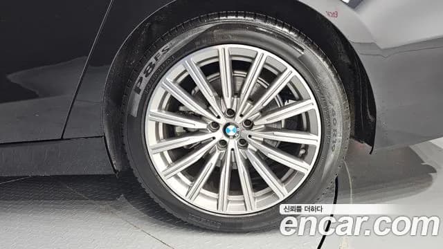 2020 BMW 6Series GT (G32) 630d xDrive Luxury Sold VIN WBAJW8100LBU65965 – front exterior 2020 BMW 6Series GT (G32) 630d xDrive Luxury Sold VIN WBAJW8100LBU65965 – front exterior