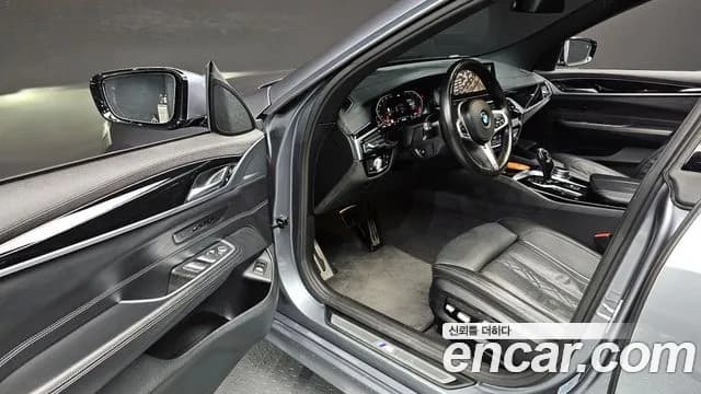 2020 BMW 6Series GT (G32) 620d M Sport Sold VIN WBAJX2101LCE37616 – trunk area 2020 BMW 6Series GT (G32) 620d M Sport Sold VIN WBAJX2101LCE37616 – trunk area