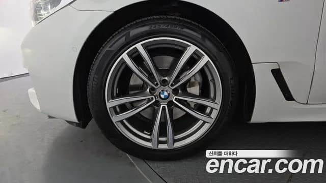 2020 BMW 6Series GT (G32) 620d M Sport Sold VIN WBAJX2108LCE14446 – photo 13 2020 BMW 6Series GT (G32) 620d M Sport Sold VIN WBAJX2108LCE14446 – photo 13