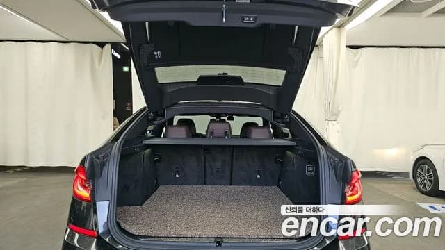 2023 BMW 6Series GT (G32) 620d M Sport Sold VIN WBAJY810666666666 – interior seats 2023 BMW 6Series GT (G32) 620d M Sport Sold VIN WBAJY810666666666 – interior seats