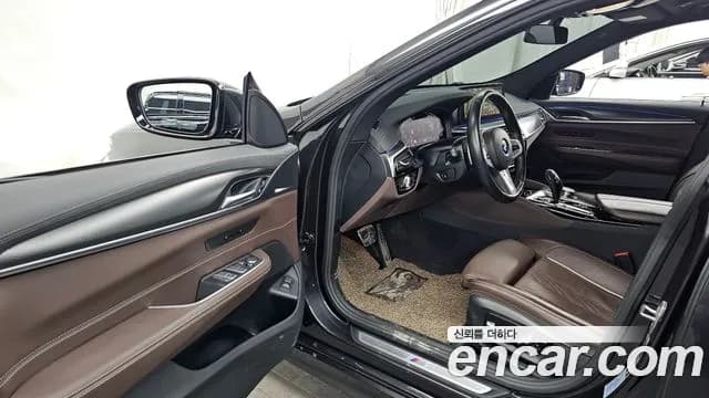 2023 BMW 6Series GT (G32) 620d M Sport Sold VIN WBAJY810666666666 – trunk area 2023 BMW 6Series GT (G32) 620d M Sport Sold VIN WBAJY810666666666 – trunk area