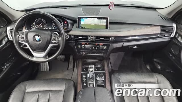 2017 BMW X5 (F15) xDrive 30d Sold VIN WBAKS4102H0R94748 – side profile 2017 BMW X5 (F15) xDrive 30d Sold VIN WBAKS4102H0R94748 – side profile