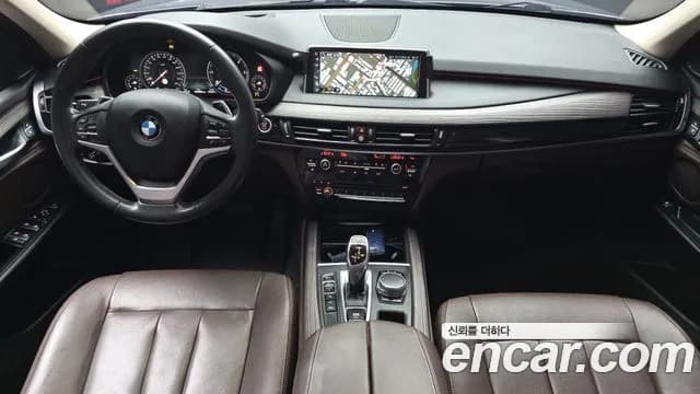 2017 BMW X5 (F15) xDrive 30d Sold VIN WBAKS4104H0W58650 – engine bay 2017 BMW X5 (F15) xDrive 30d Sold VIN WBAKS4104H0W58650 – engine bay