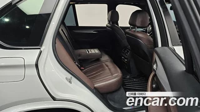 2018 BMW X5 (F15) xDrive 30d M Sport package Sold VIN WBAKS4105J0Y71483 – exterior detail 2018 BMW X5 (F15) xDrive 30d M Sport package Sold VIN WBAKS4105J0Y71483 – exterior detail