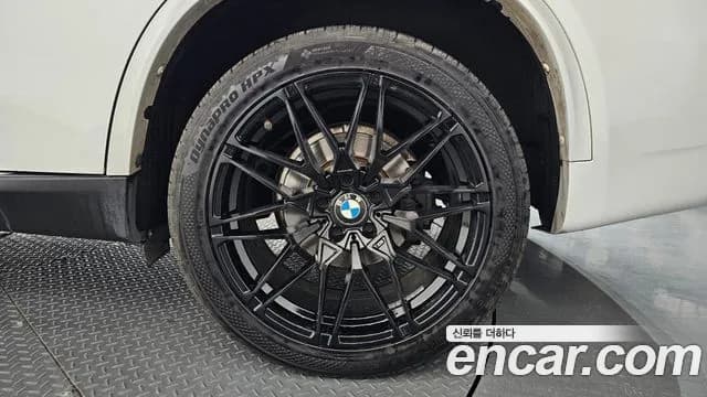 2018 BMW X5 (F15) xDrive 30d M Sport package Sold VIN WBAKS4105J0Y71483 – photo 16 2018 BMW X5 (F15) xDrive 30d M Sport package Sold VIN WBAKS4105J0Y71483 – photo 16