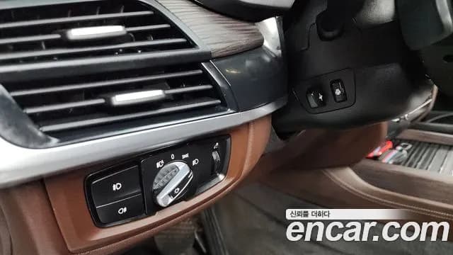 2017 BMW X5 (F15) xDrive M50d Sold VIN WBAKS8108H0V59692 – photo 11 2017 BMW X5 (F15) xDrive M50d Sold VIN WBAKS8108H0V59692 – photo 11