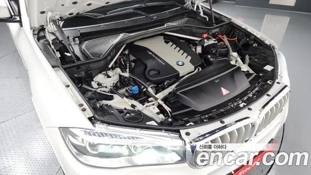 2017 BMW X5 (F15) xDrive M50d Sold VIN WBAKS8108H0V59692 – photo 13 2017 BMW X5 (F15) xDrive M50d Sold VIN WBAKS8108H0V59692 – photo 13
