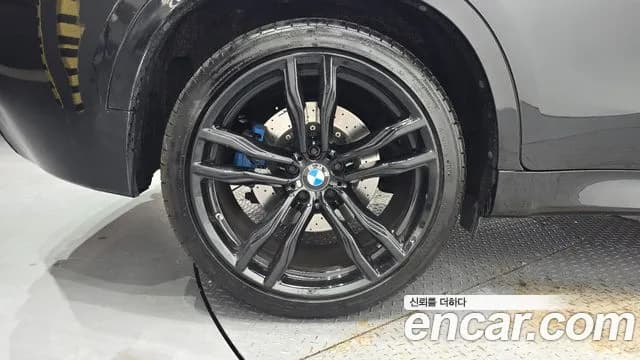 2018 BMW X6 (F16) xDrive 30d Sold VIN WBAKV2101J0Y40162 – photo 12 2018 BMW X6 (F16) xDrive 30d Sold VIN WBAKV2101J0Y40162 – photo 12