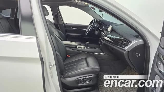2019 BMW X6 (F16) xDrive 30d Sold VIN WBAKV2106KLR94818 – engine bay 2019 BMW X6 (F16) xDrive 30d Sold VIN WBAKV2106KLR94818 – engine bay