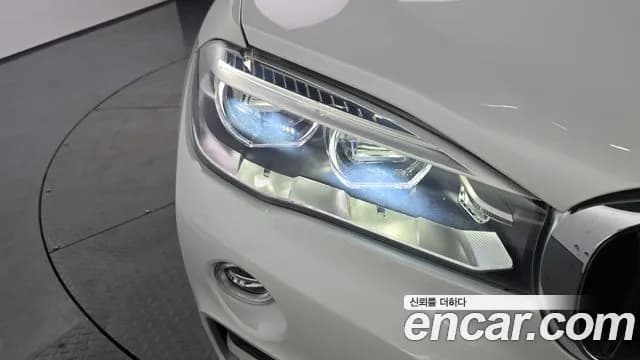 2019 BMW X6 (F16) xDrive 30d Sold VIN WBAKV2106KLR94818 – exterior detail 2019 BMW X6 (F16) xDrive 30d Sold VIN WBAKV2106KLR94818 – exterior detail