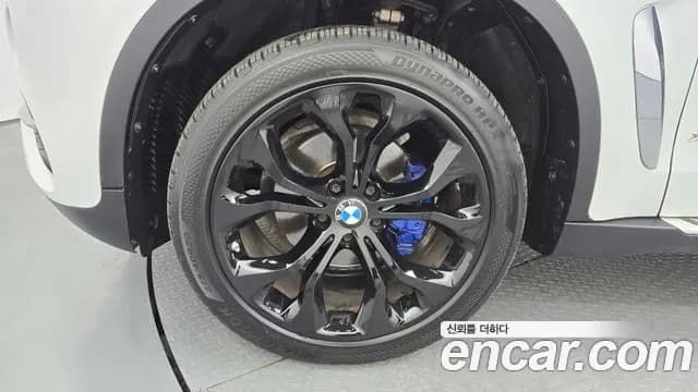 2019 BMW X6 (F16) xDrive 30d Sold VIN WBAKV2106KLR94818 – trunk area 2019 BMW X6 (F16) xDrive 30d Sold VIN WBAKV2106KLR94818 – trunk area
