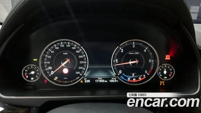 2017 BMW X6 (F16) xDrive 30d Sold VIN WBAKV210XH0V44406 – interior seats 2017 BMW X6 (F16) xDrive 30d Sold VIN WBAKV210XH0V44406 – interior seats