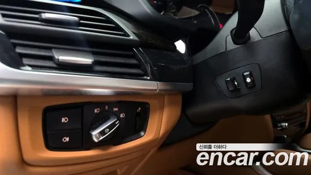 2017 BMW X6 (F16) xDrive 30d Sold VIN WBAKV210XH0V44406 – exterior detail 2017 BMW X6 (F16) xDrive 30d Sold VIN WBAKV210XH0V44406 – exterior detail
