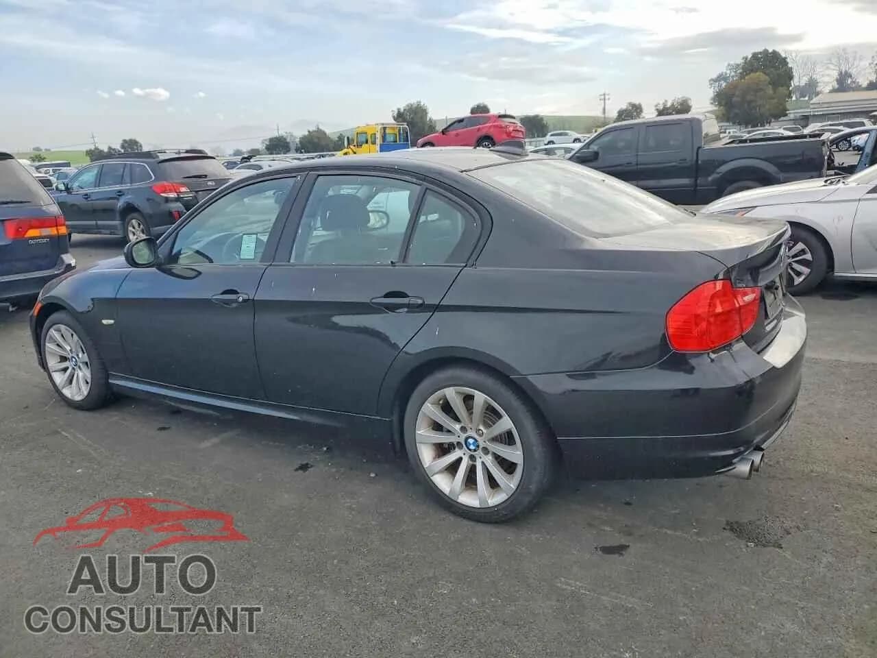 2011 BMW 3 SERIES Damaged VIN WBAPH5G58BNM71578 – rear exterior 2011 BMW 3 SERIES Damaged VIN WBAPH5G58BNM71578 – rear exterior
