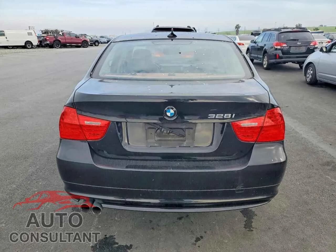 2011 BMW 3 SERIES Damaged VIN WBAPH5G58BNM71578 – engine bay 2011 BMW 3 SERIES Damaged VIN WBAPH5G58BNM71578 – engine bay
