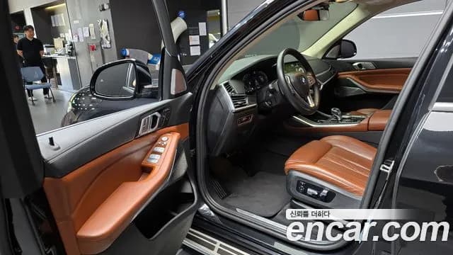 2021 BMW X7 (G07) xDrive 40d Design Pure Excellence 6-Seater Sold VIN WBATB4105M9H86621 – photo 12 2021 BMW X7 (G07) xDrive 40d Design Pure Excellence 6-Seater Sold VIN WBATB4105M9H86621 – photo 12