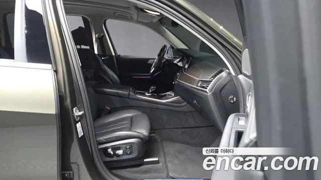2021 BMW X7 (G07) xDrive 40d Design Pure Excellence 6-Seater Sold VIN WBATB4109M9G35104 – photo 11 2021 BMW X7 (G07) xDrive 40d Design Pure Excellence 6-Seater Sold VIN WBATB4109M9G35104 – photo 11