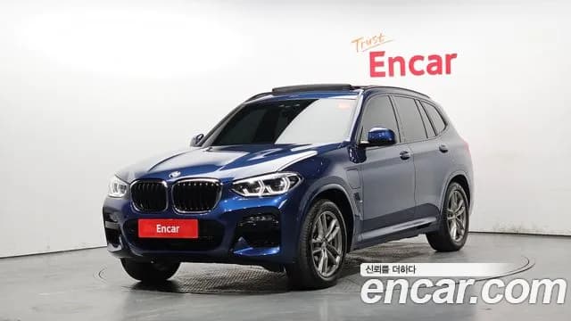2021 BMW X3 (G01) xDrive 30e M Sport Sold VIN WBATS5107M9F84319 – trunk area 2021 BMW X3 (G01) xDrive 30e M Sport Sold VIN WBATS5107M9F84319 – trunk area